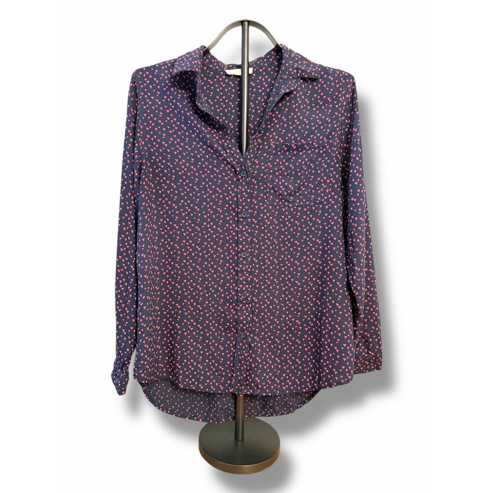 BeachLunchLounge Heart Print Fall Blouse Medium Navy Pink Workwear Button Up